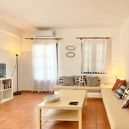 Σπίτι διακοπών View House In Paroikia